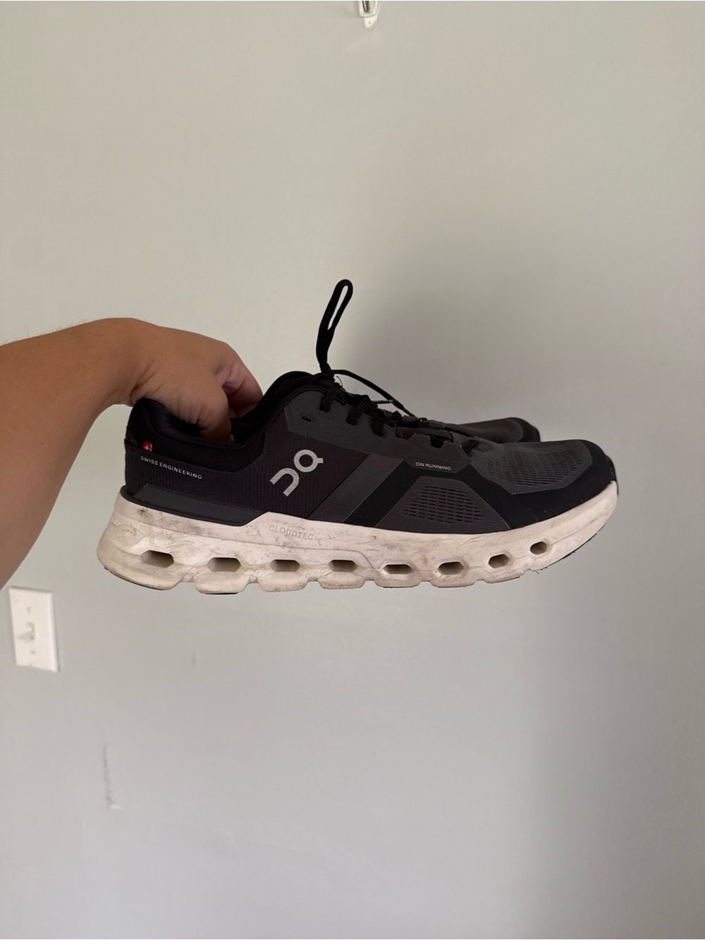 On Cloud Mens Cloudrunner 2 Eclipse Black Lace Up Comfort Sneakers, Size M 13
